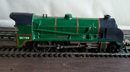 Hornby r2621 green king - br,