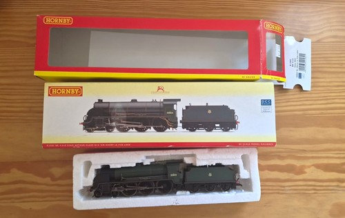 Hornby r2582 class n15 - br,